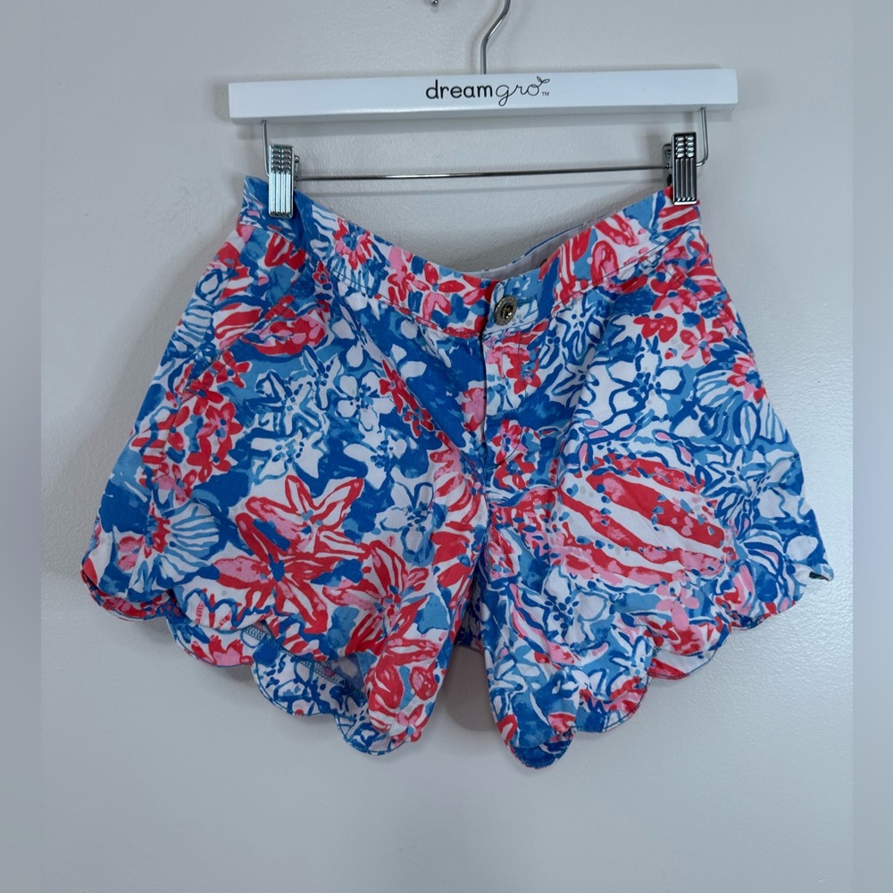 Lilly Pulitzer the buttercup  Floral Print Women's Shorts - Blue & Pink in sz 6